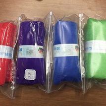 彩色PVC包装清洁毛巾                