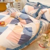 Four pieces of bed sheets and duvet covers from the country style series Specification image