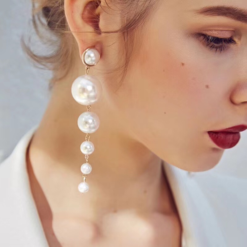 The New Trend Of Pearl Earrings Female Network Red Temperament High-Grade Earrings details Picture