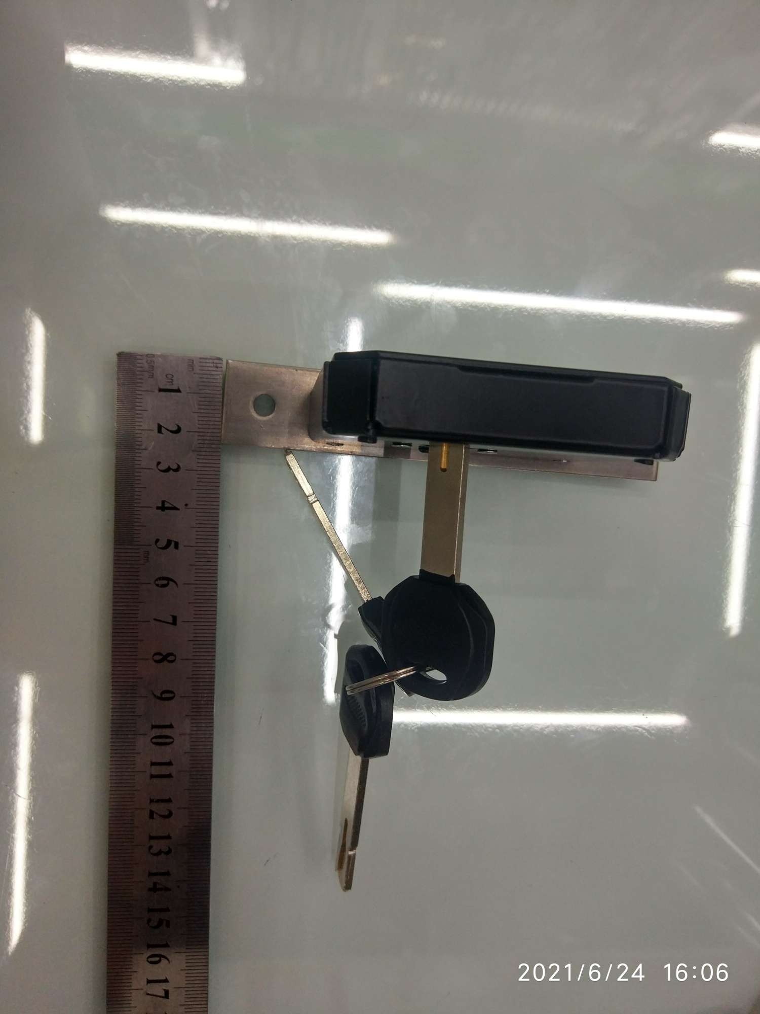 024 aluminum alloy door lock Item Picture