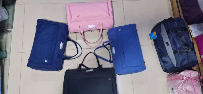 新款健身旅行包男女旅行大容量短途单肩斜挎手提旅行包产品图