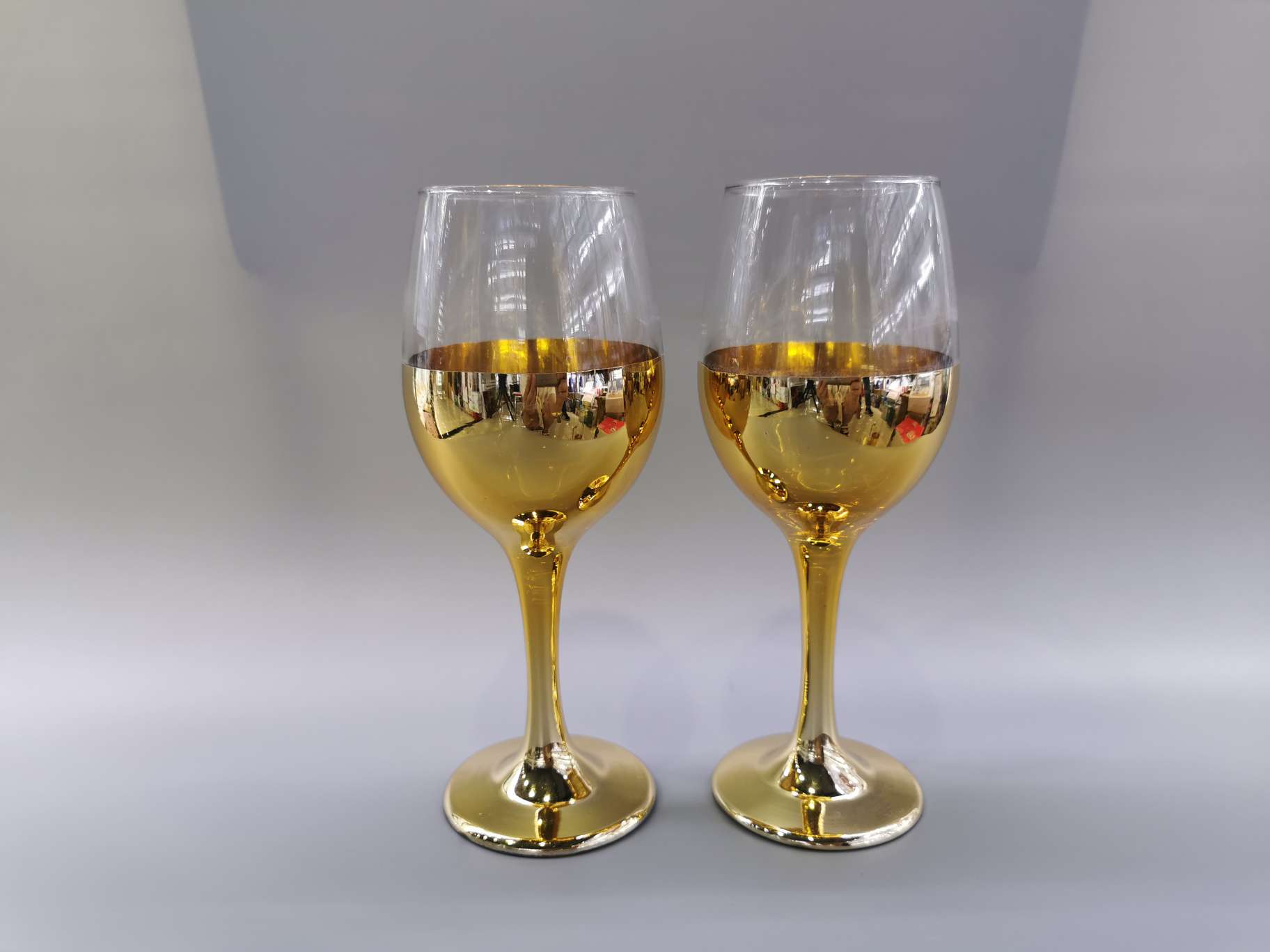 3057DG red wine glass detail image 1