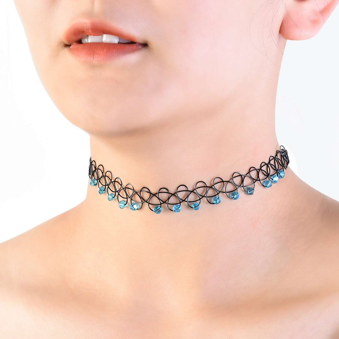 FLY53 Original design Japanese and Korean Harajuku collarbone chain crystal fishline necklace, hollowed-out colorful crystal necklace factory direct supply detail image 1