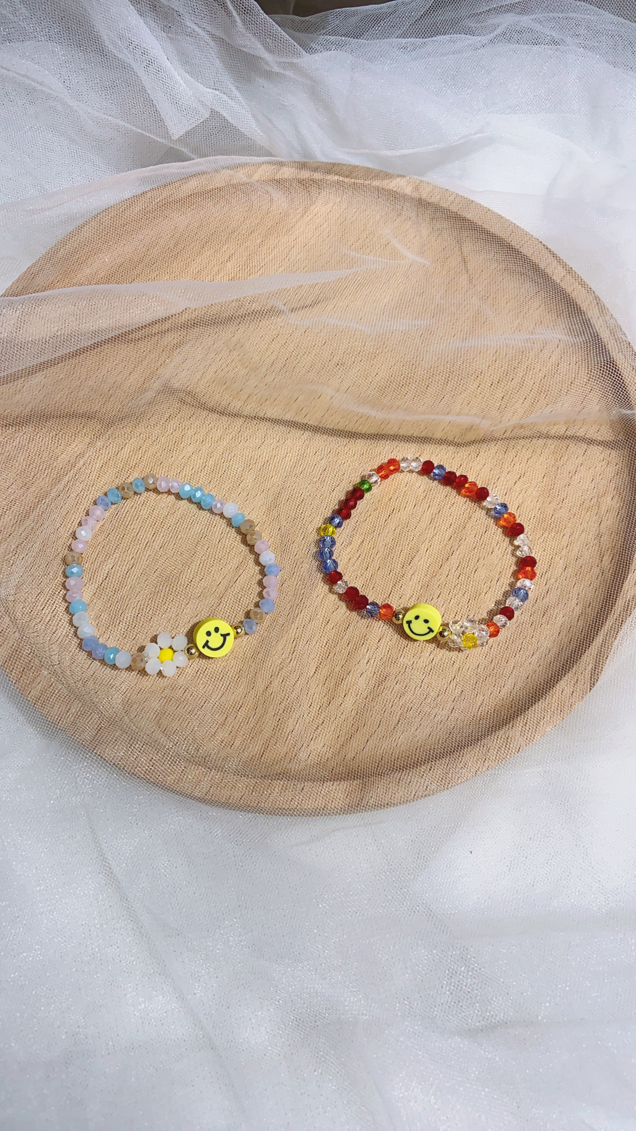 The best-selling product on cross-border e-commerce platforms is the anti-pearl woven bracelet detail image 1