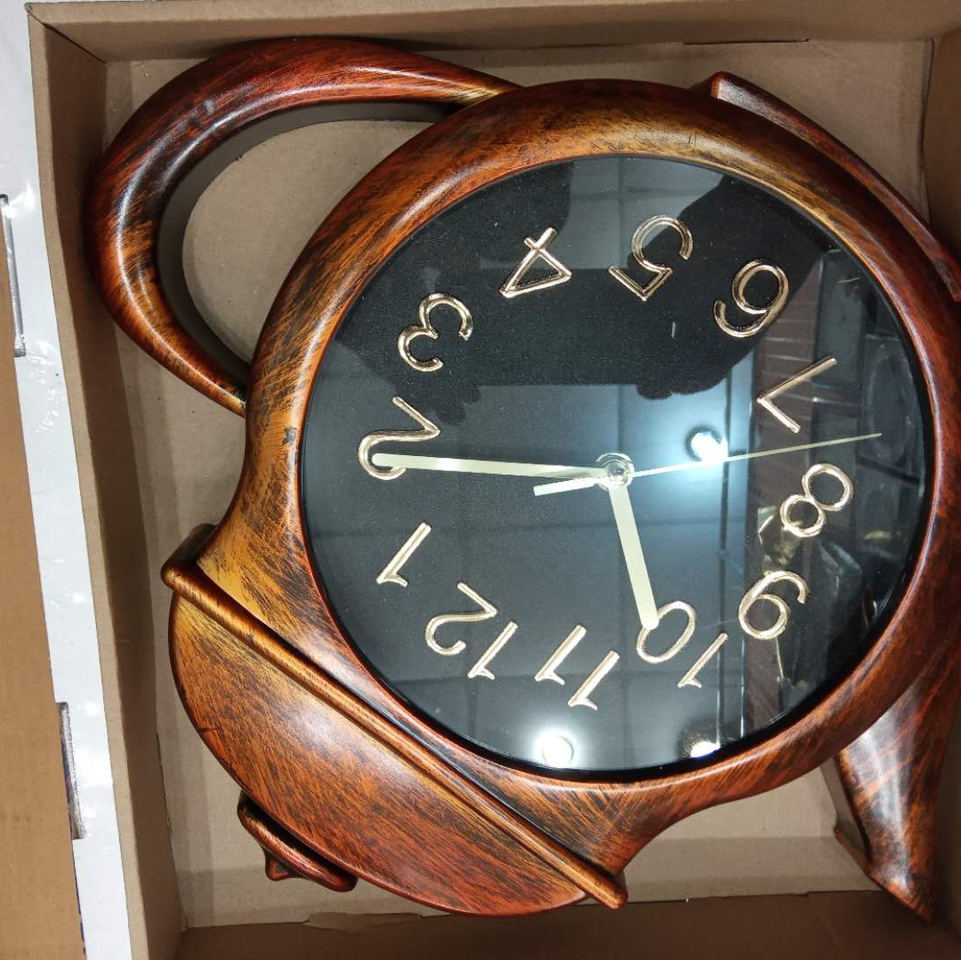3004 Small teapot clock
