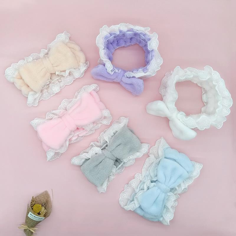 Lace-trimmed bow face wash hair tie