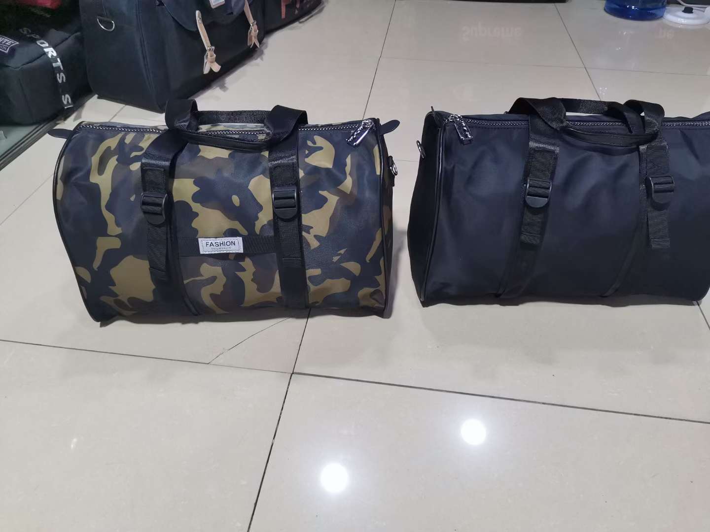 新款健身旅行包男女旅行大容量短途单肩斜挎手提旅行包详情图7