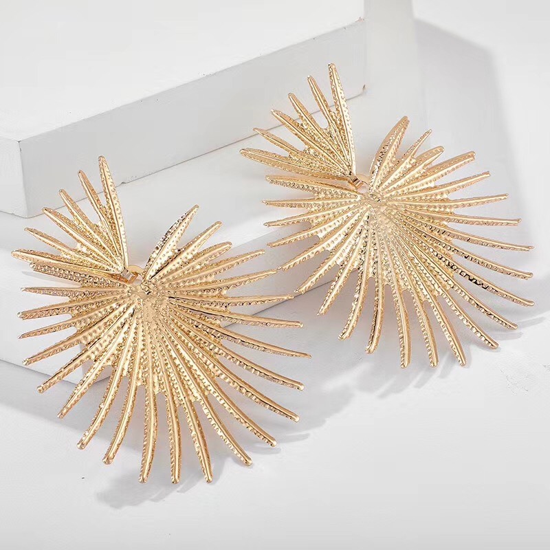 New Trend Earrings Female Network Red Temperament High-Grade Earrings