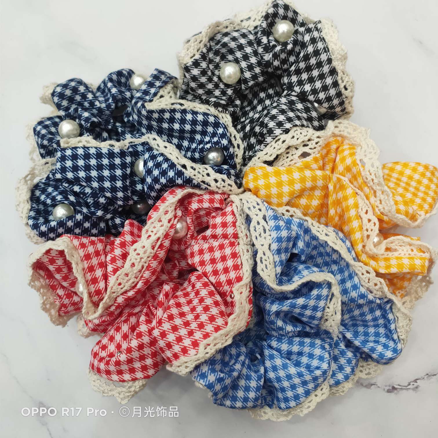 Korean version of popular lace large intestine rings with pearl-sized pearls Specification image