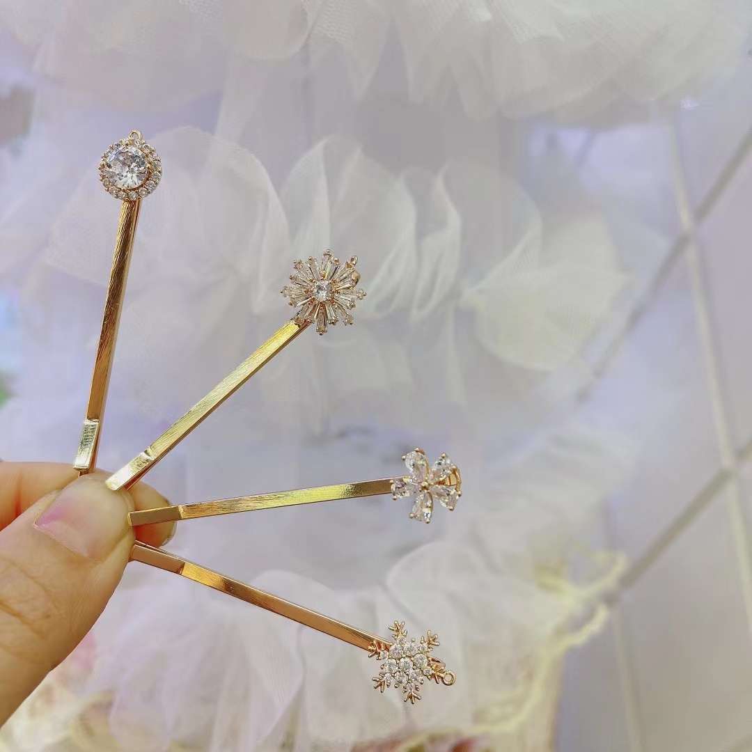 The side clip is a Korean-style cute girl, and the side clip is a monochrome stone detail image 1