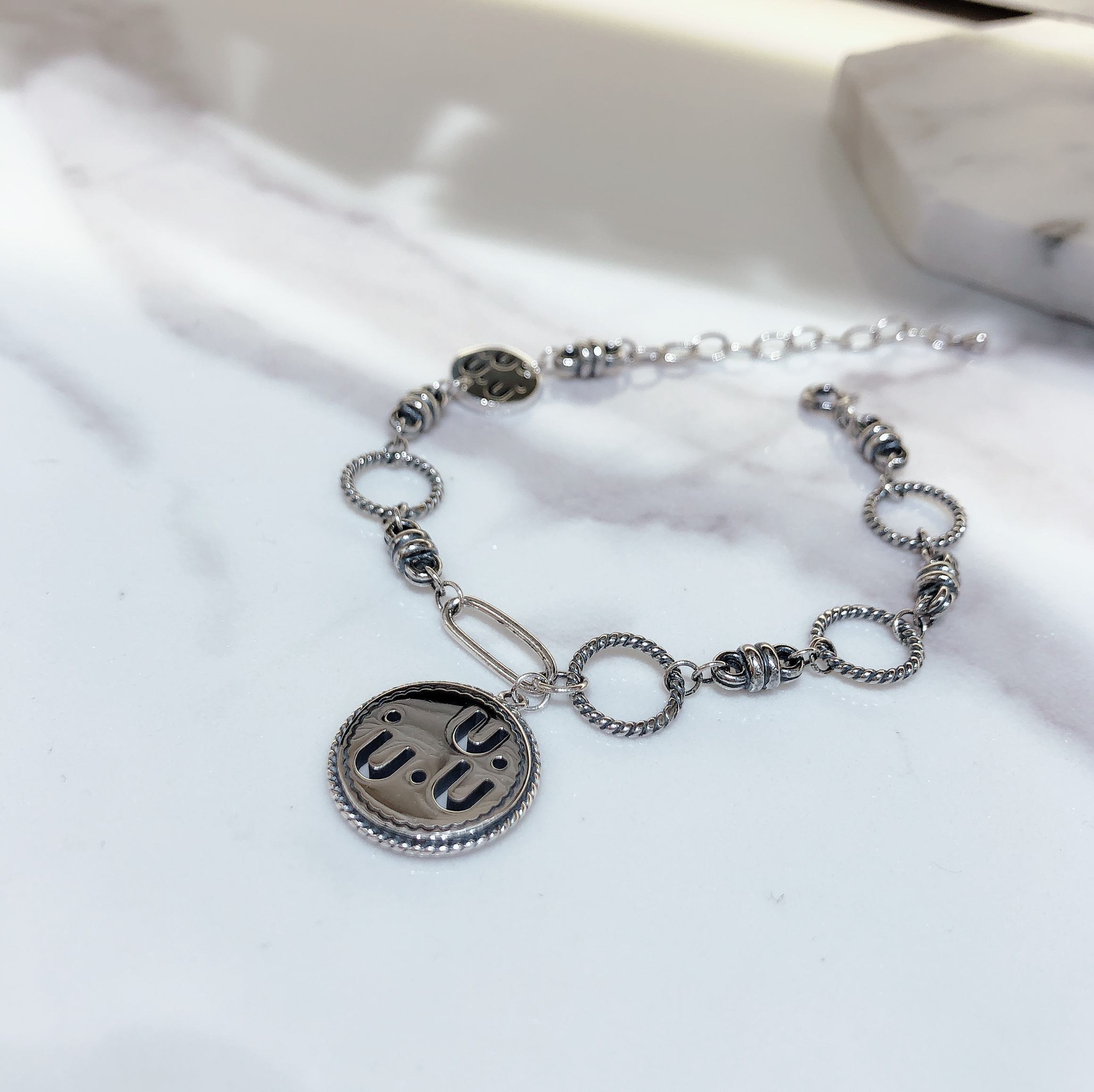 925纯银泰银复古系列手链细节图