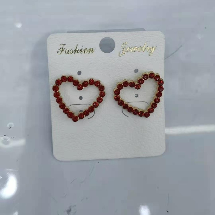 桃心耳钉