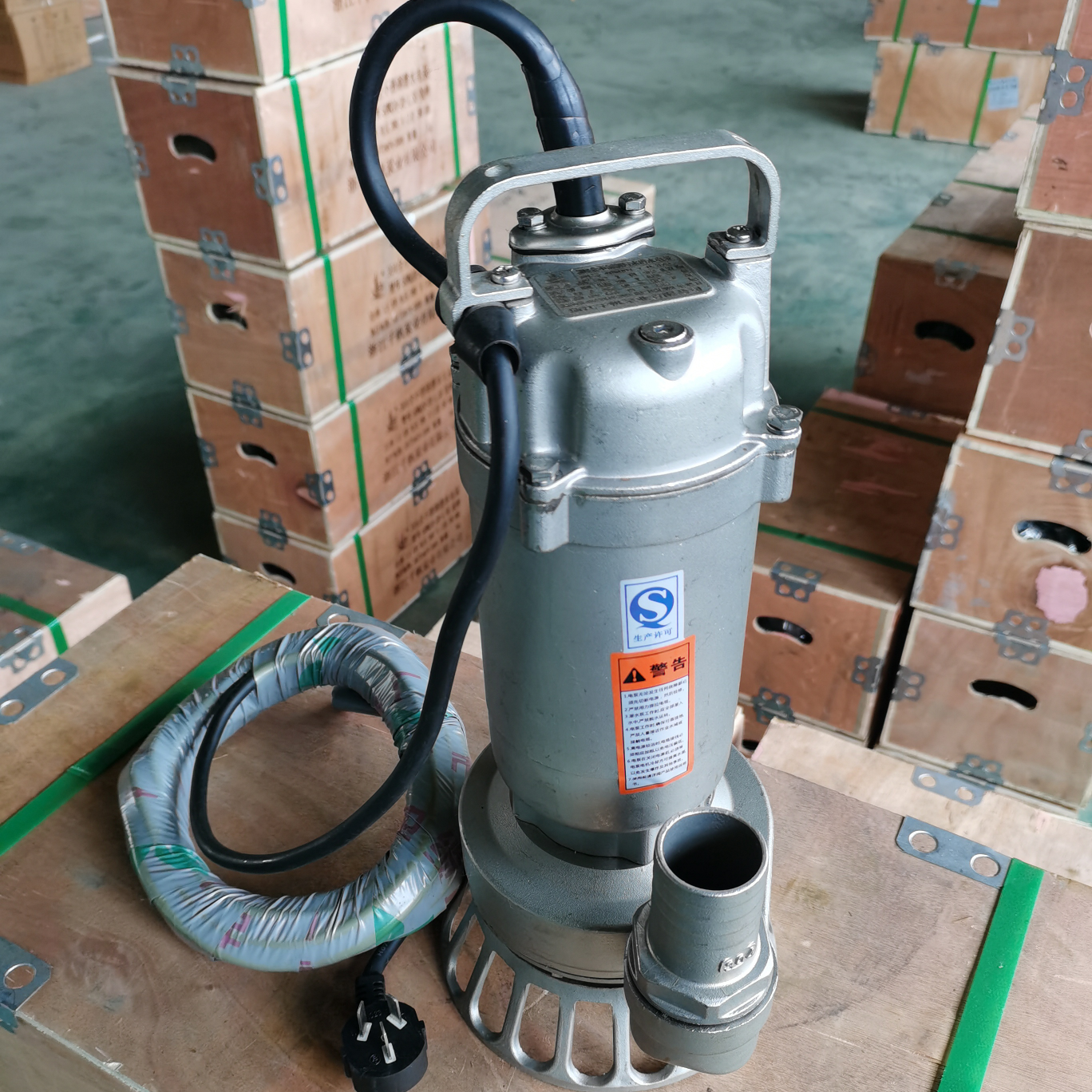 304不锈钢潜水泵污水泵化工泵耐腐蚀泵0.37KW-7.5KW详情图1