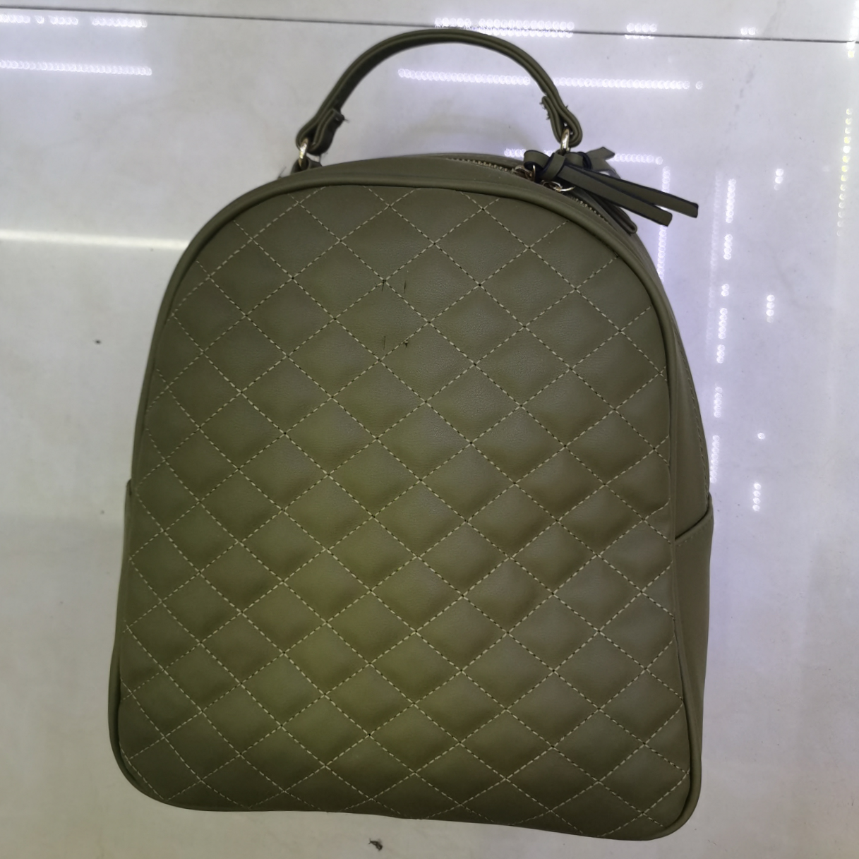 双肩背包”—14