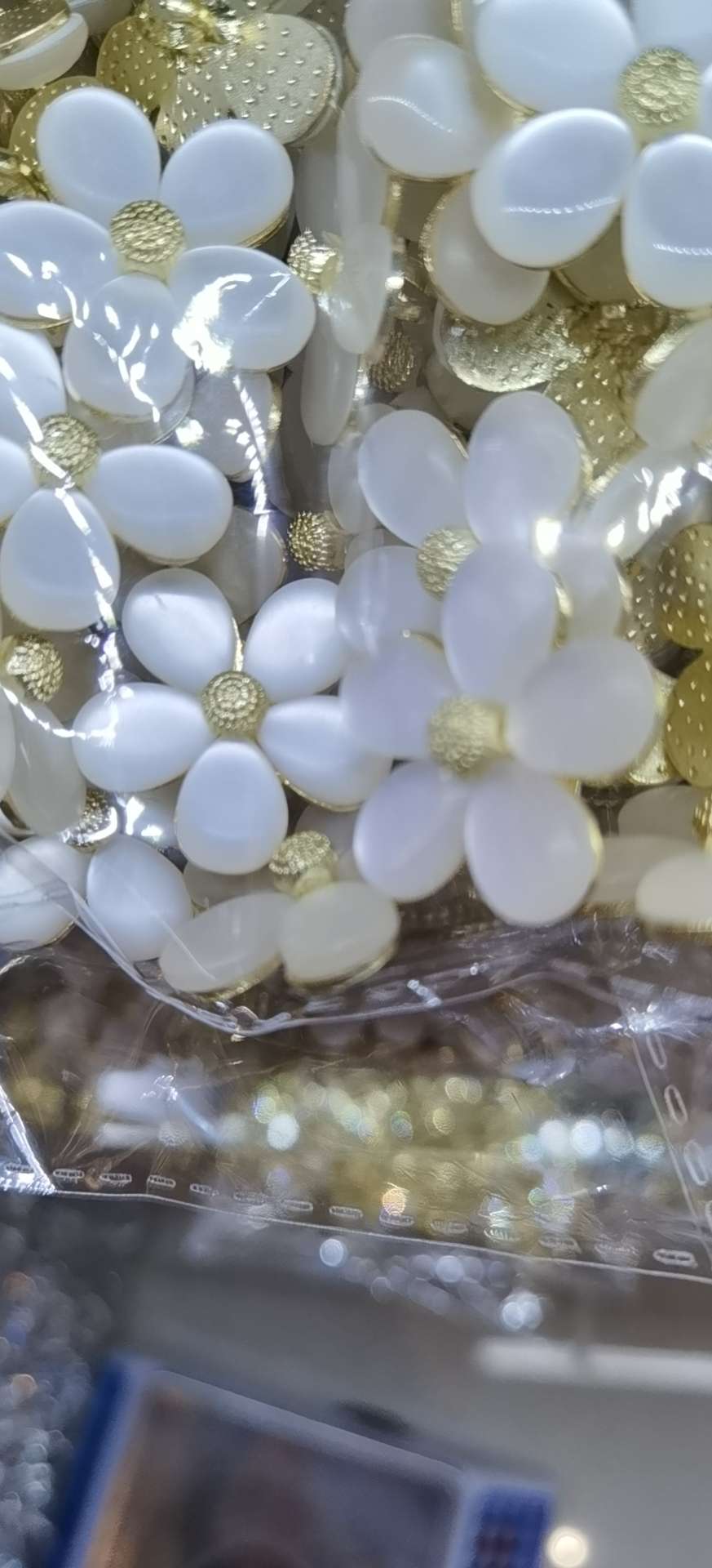 ملحقات السبائك 2 هي رائعة و أنيقة جداً detail image 2