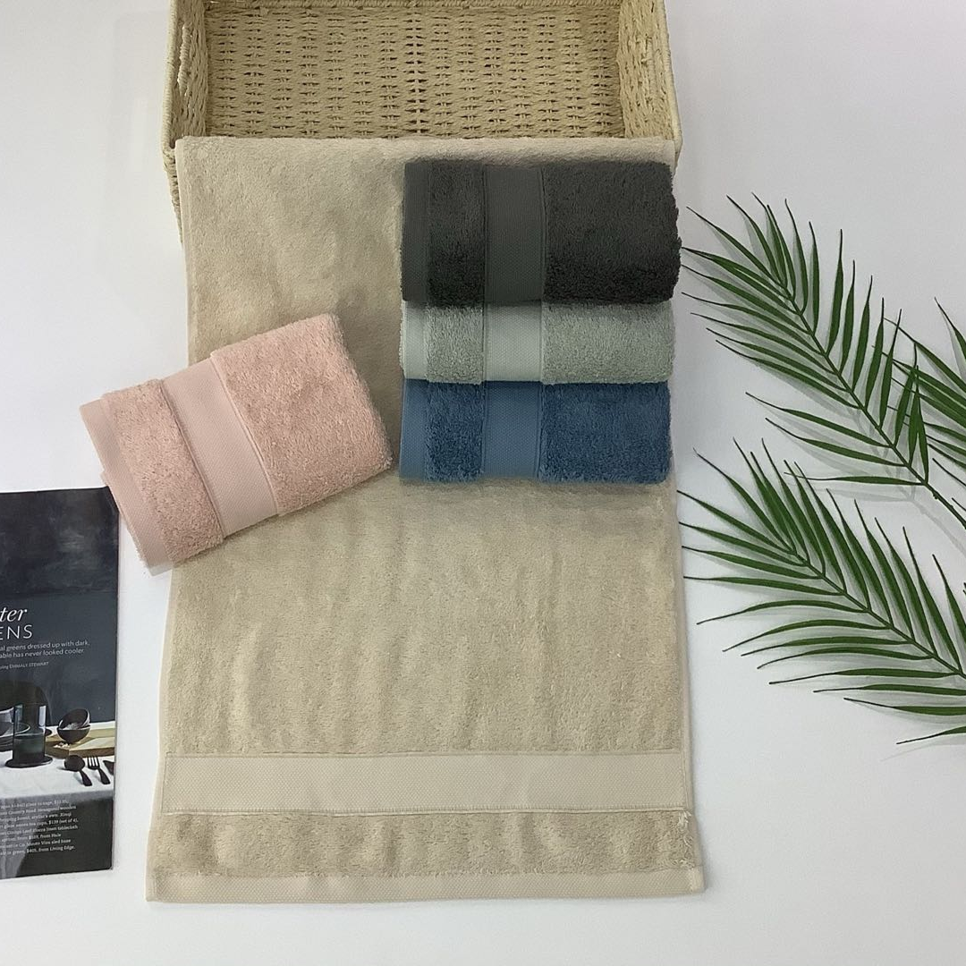 Plain towel