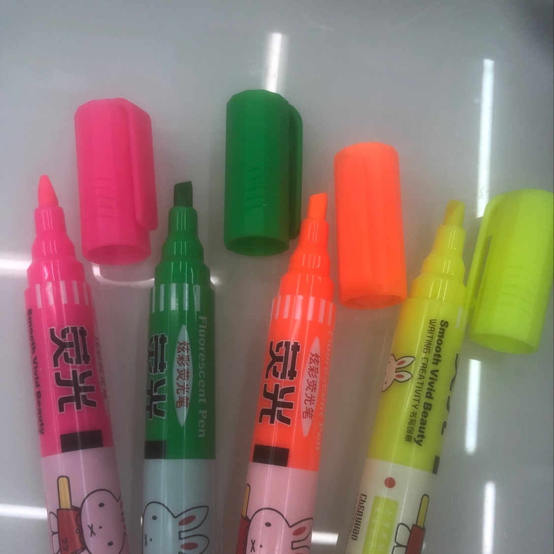 1015-4 bagged highlighters details Picture