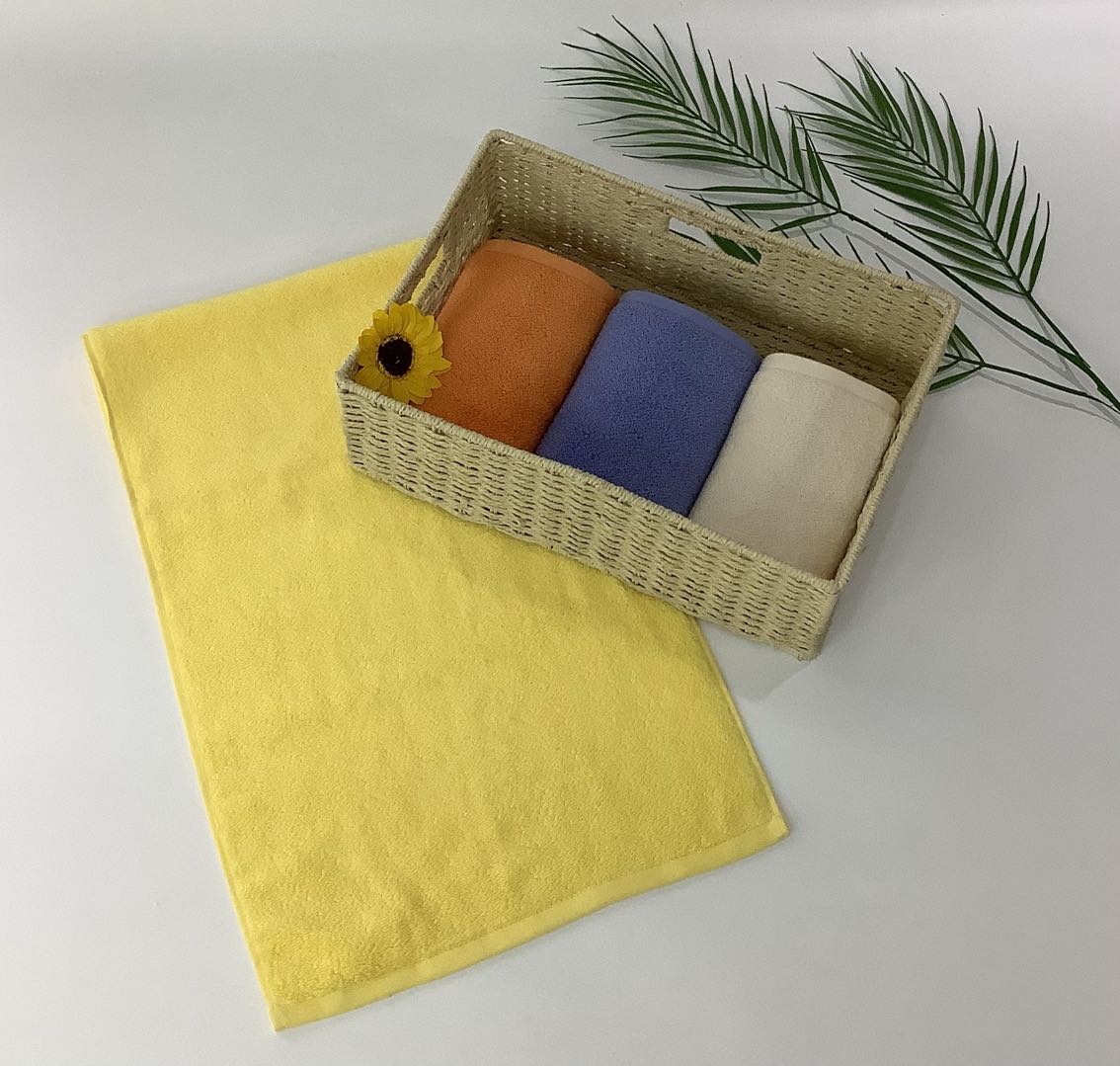 Sun-colored towels details Picture
