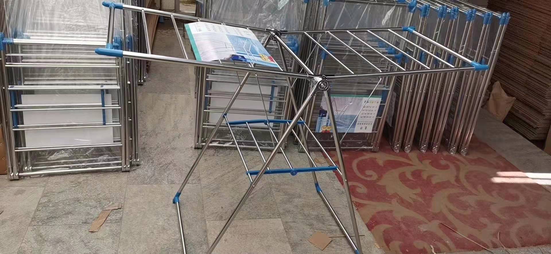晾衣架产品图