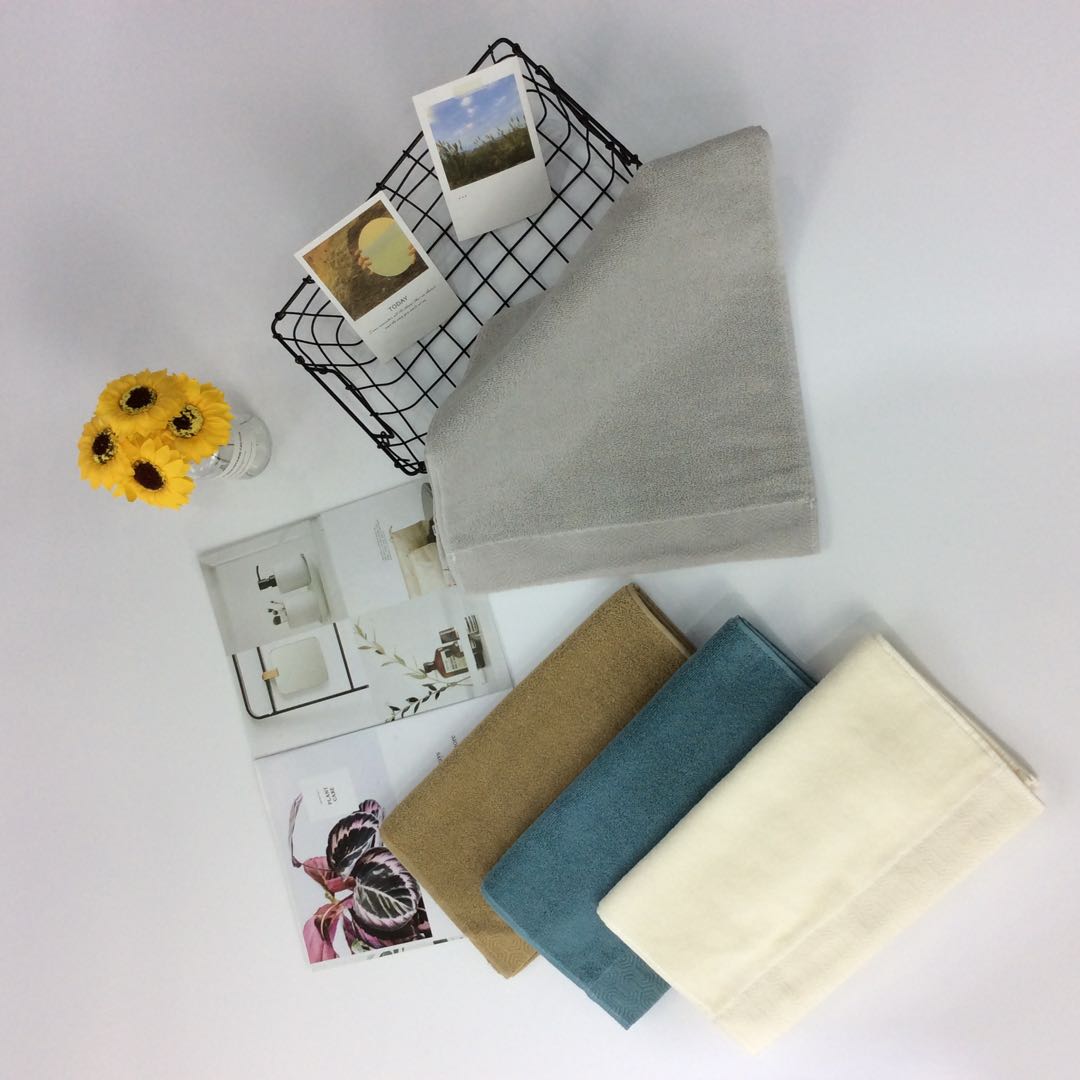 Zuma pattern towel details Picture