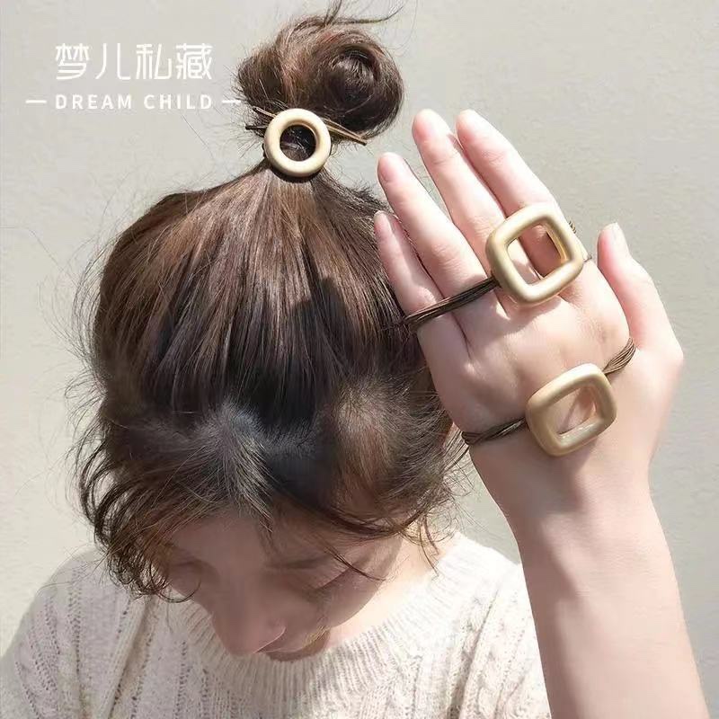 Square Scrunch