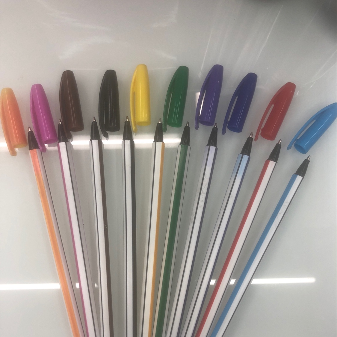 563-10 bags of colored ballpoint pens details Picture