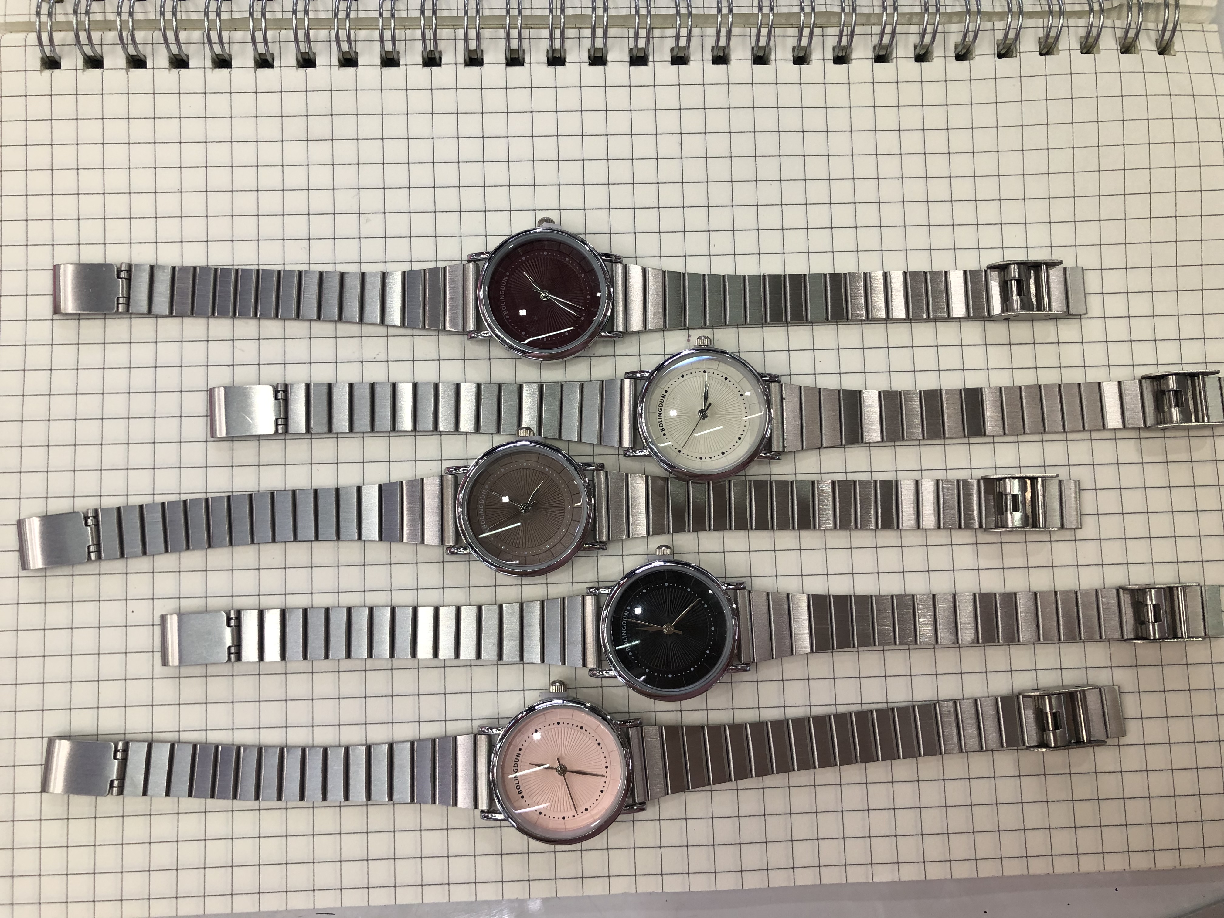 钢带手表263
产品图