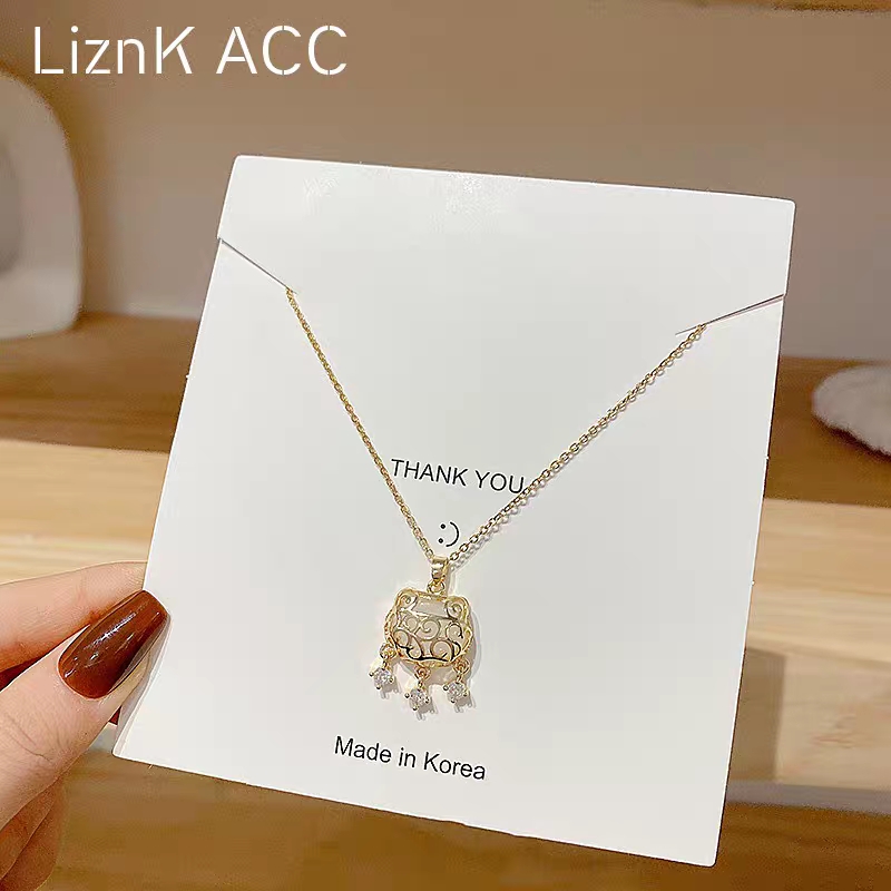 Necklace Lock