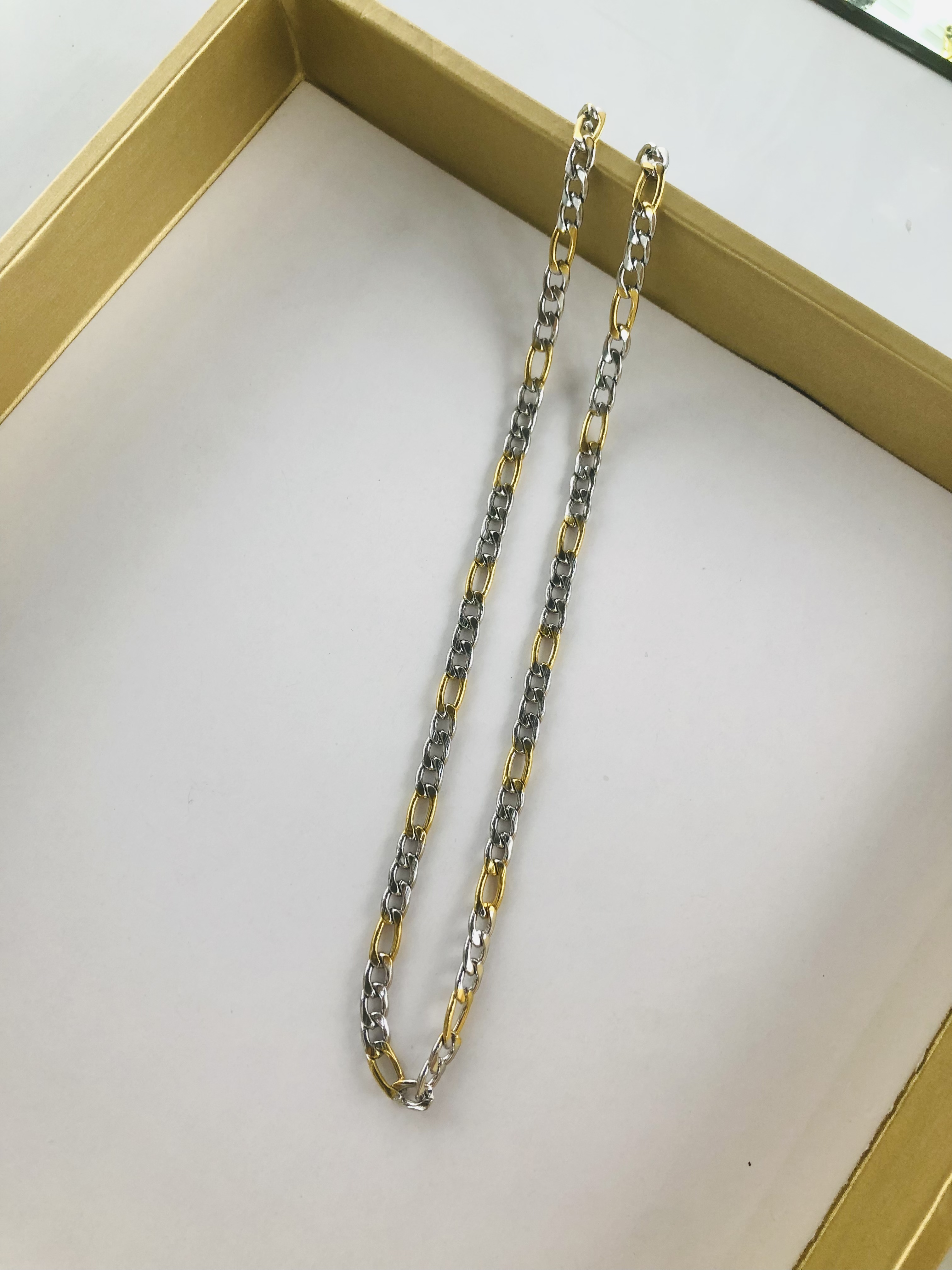 1.6NK(3:1) interlaced gold stainless steel necklace details Picture
