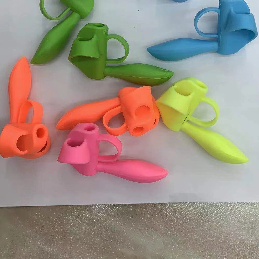 学生握笔器