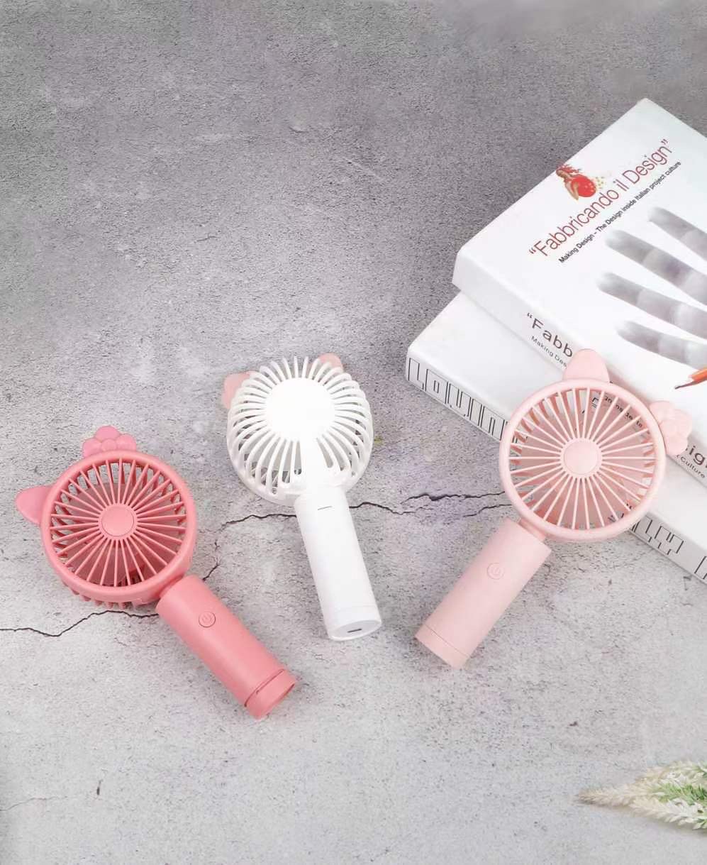 Mini handheld charging fan Application Scenario