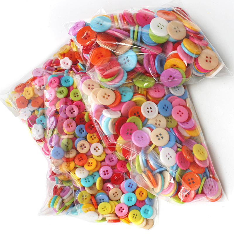 Children's Creative Plastic Diy Button Color Coat Button Hand Sewn Four Eyes Pajamas Coat Clothing Button details Picture