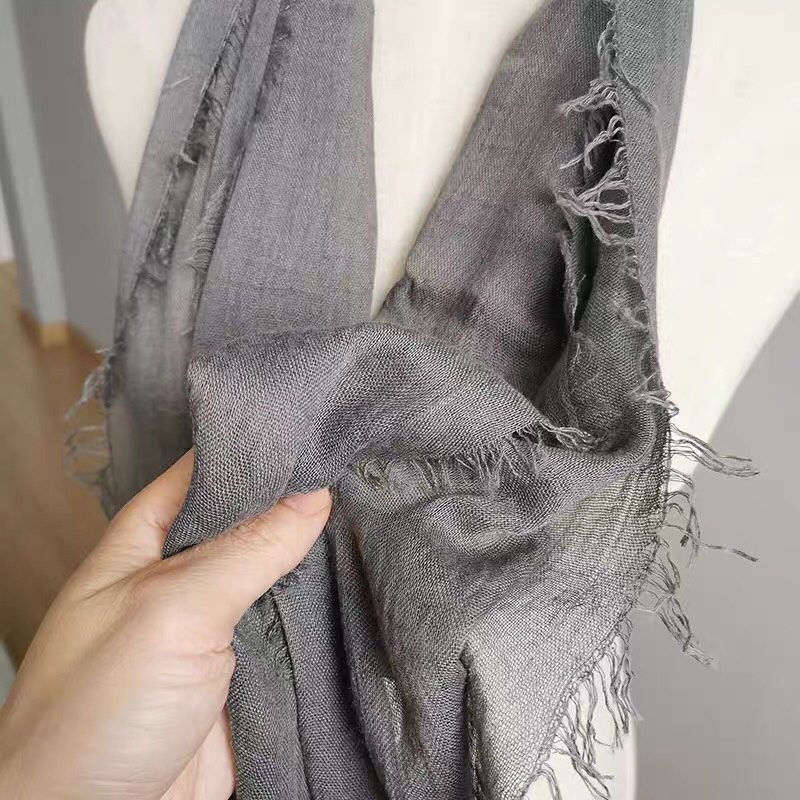 Europe And The United States Classic High-End Women's Scarf Dual Use Winter Everything Super Warm And Thin