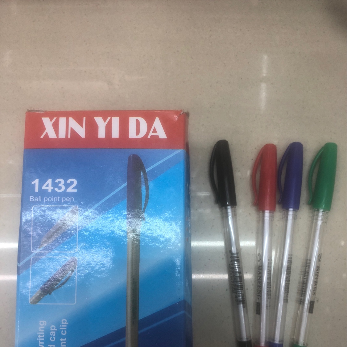 1423 Ballpoint pen