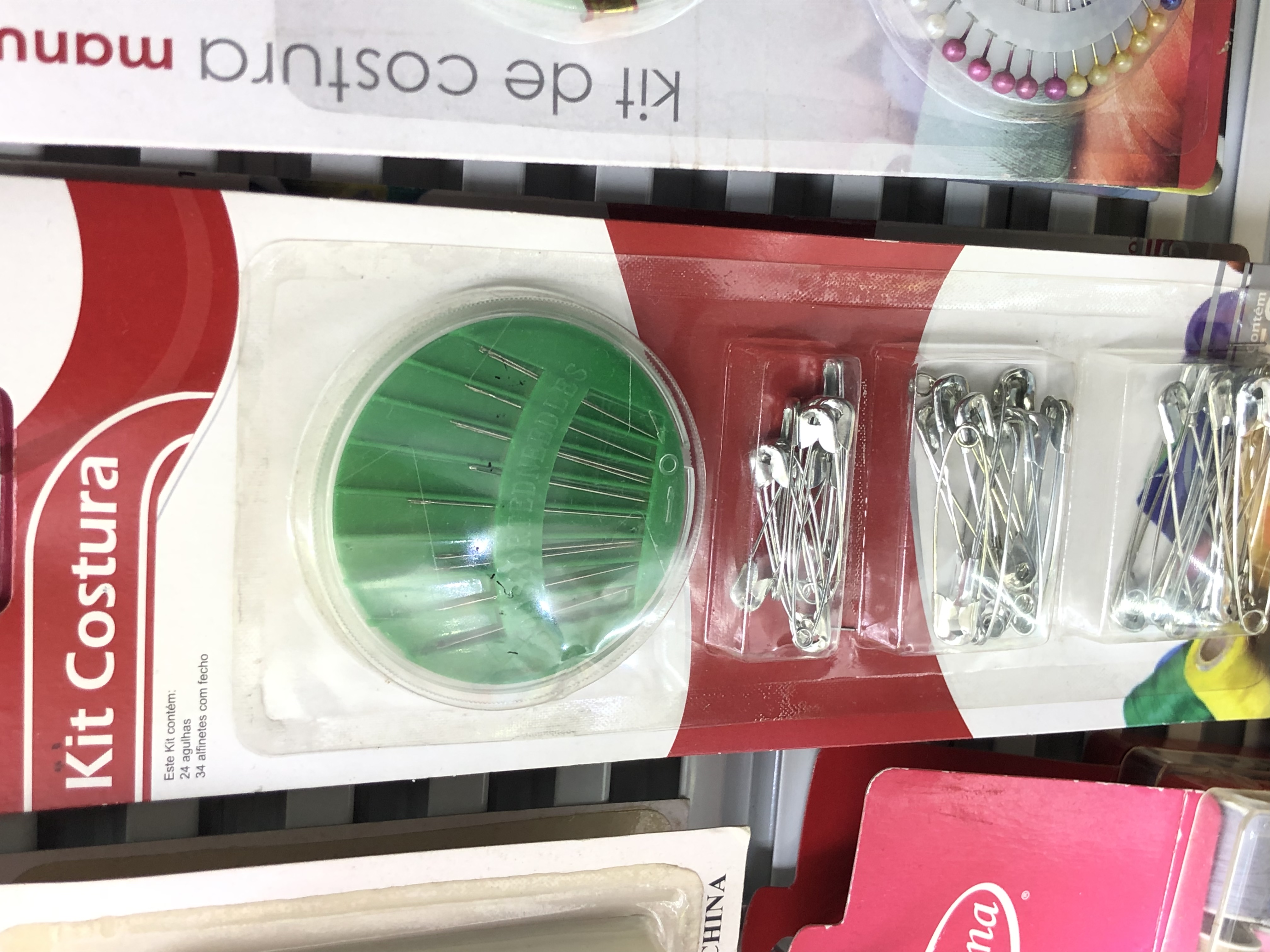 Needle And Thread Set (Price Negotiable) Item Picture
