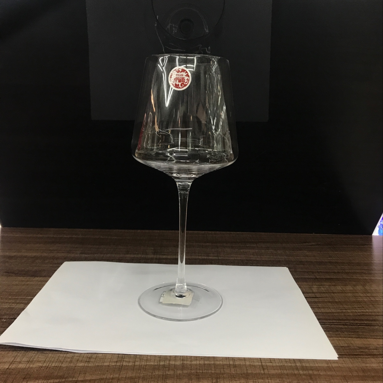 Factory direct sales of high-end crystal cups, high-end gift boxes, wine glasses, high-end juice cups 002 Application Scenario