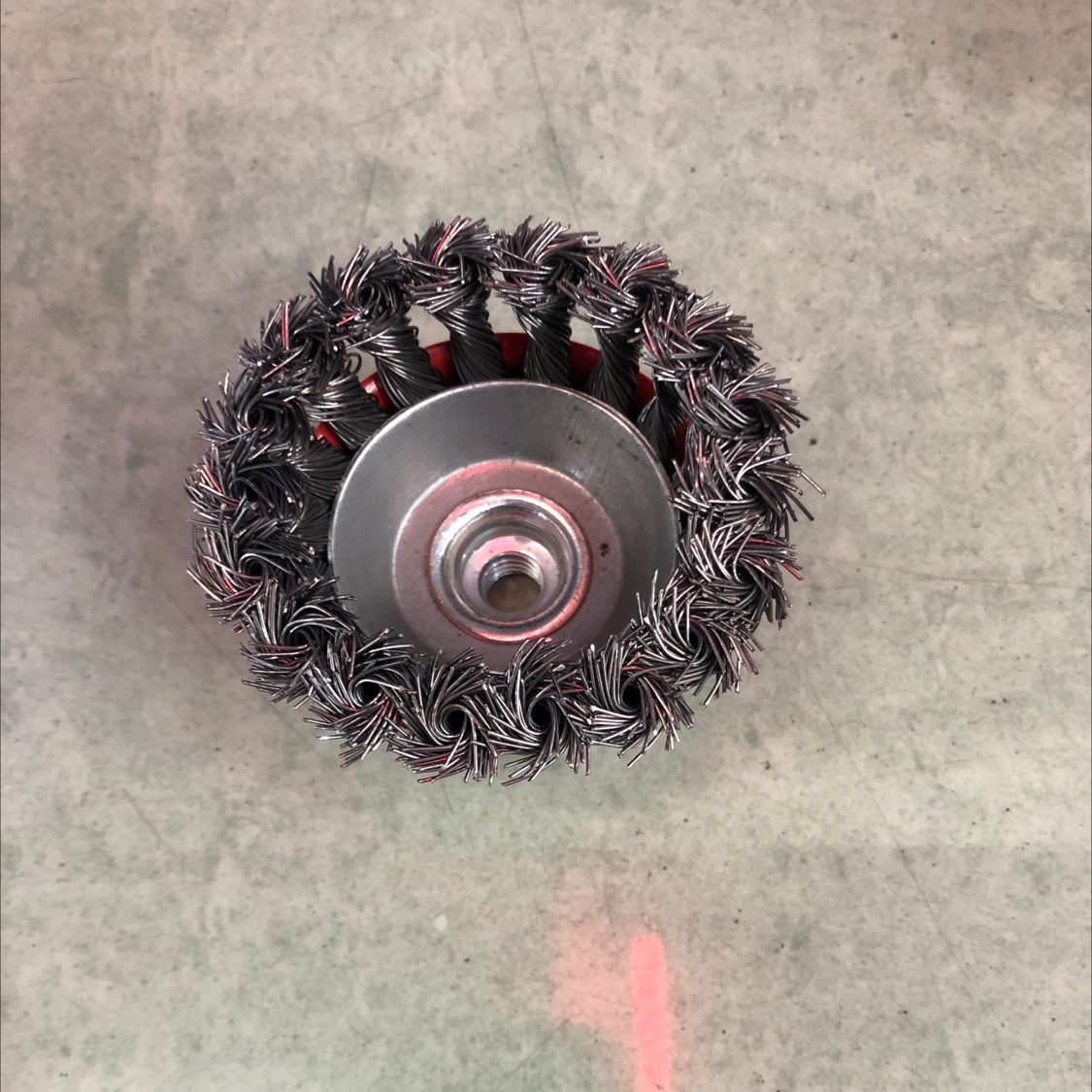 Steel wire wheel rust removal brush twisted bowl detail image 2