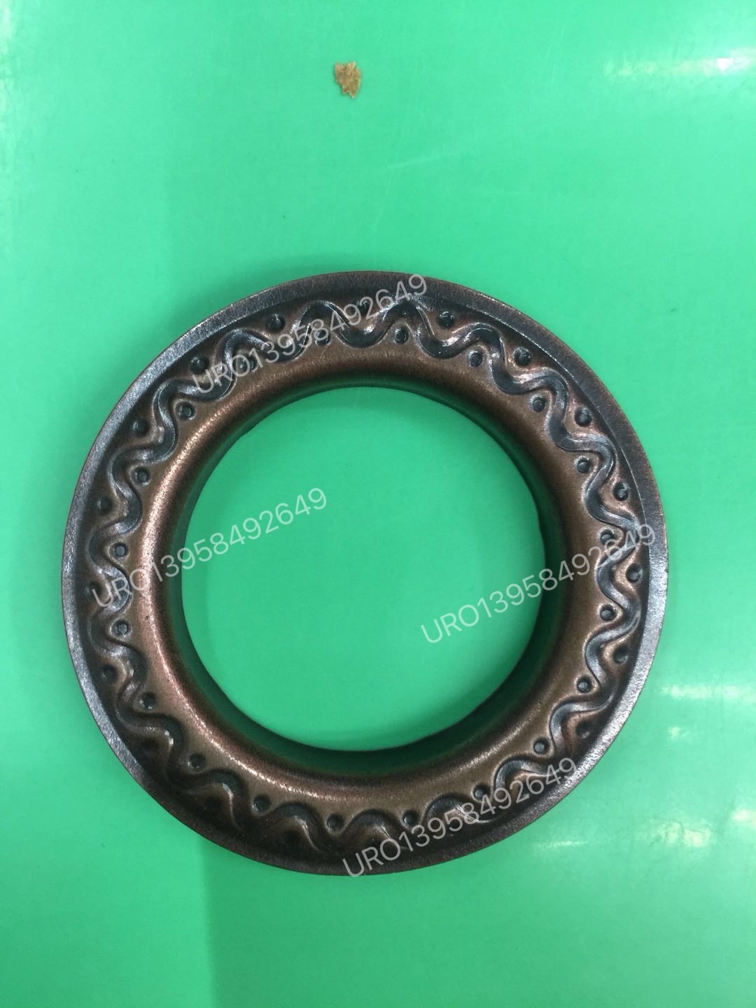 Anillo de cortina anillo de hierro no oxidado anillo perforado ojo de vapor anillo de pollo hebilla de pollo anillo de cortina anillo de cortina de forma de caballo anillo de hierro antiguo rojo anillo de acero inoxidable anillo de cinta de tela perforada detail image 2