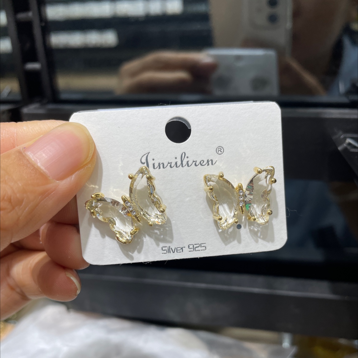 Today's beauty Korean version of new earrings