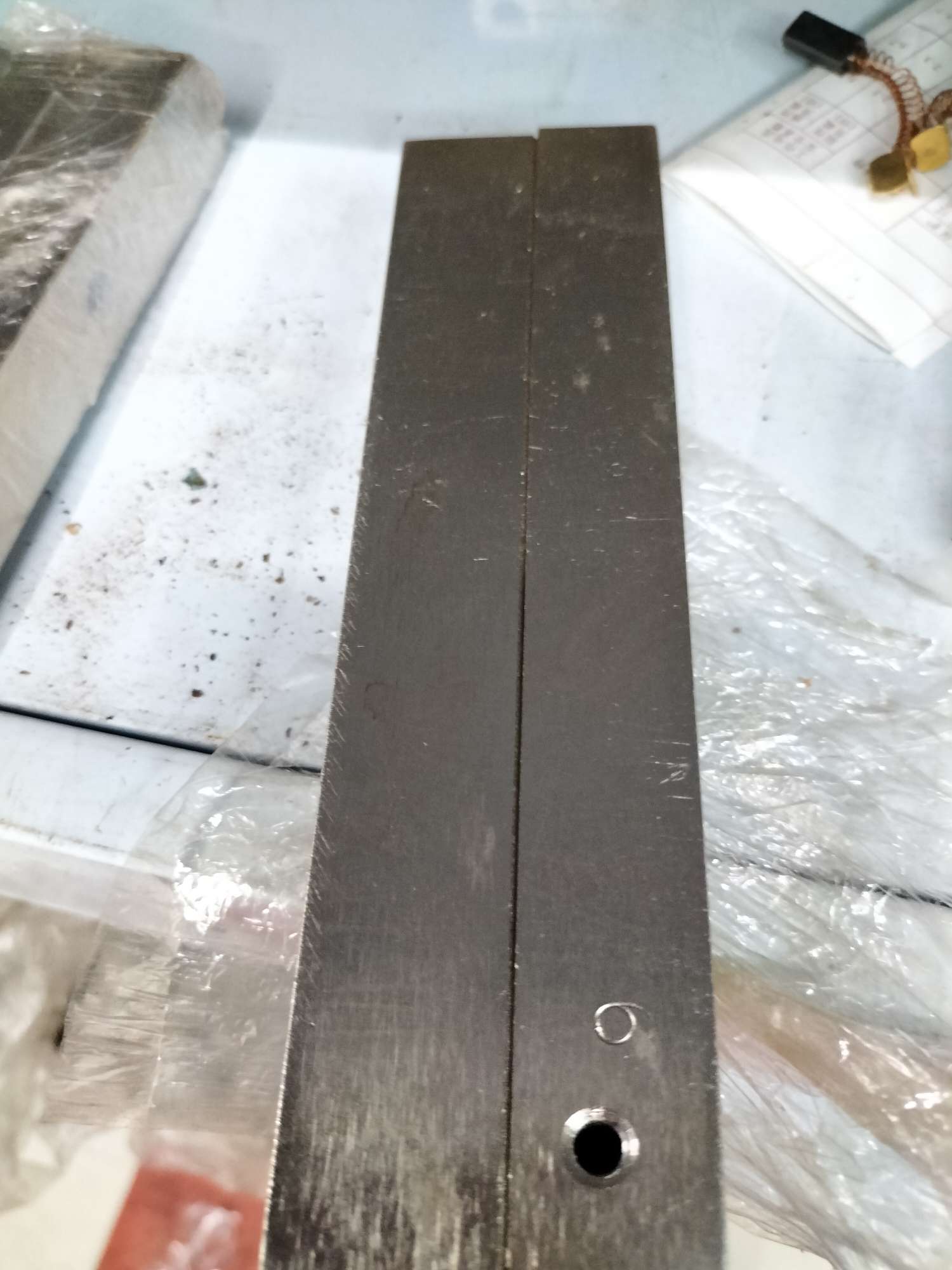 Vertical sealing mold details Picture