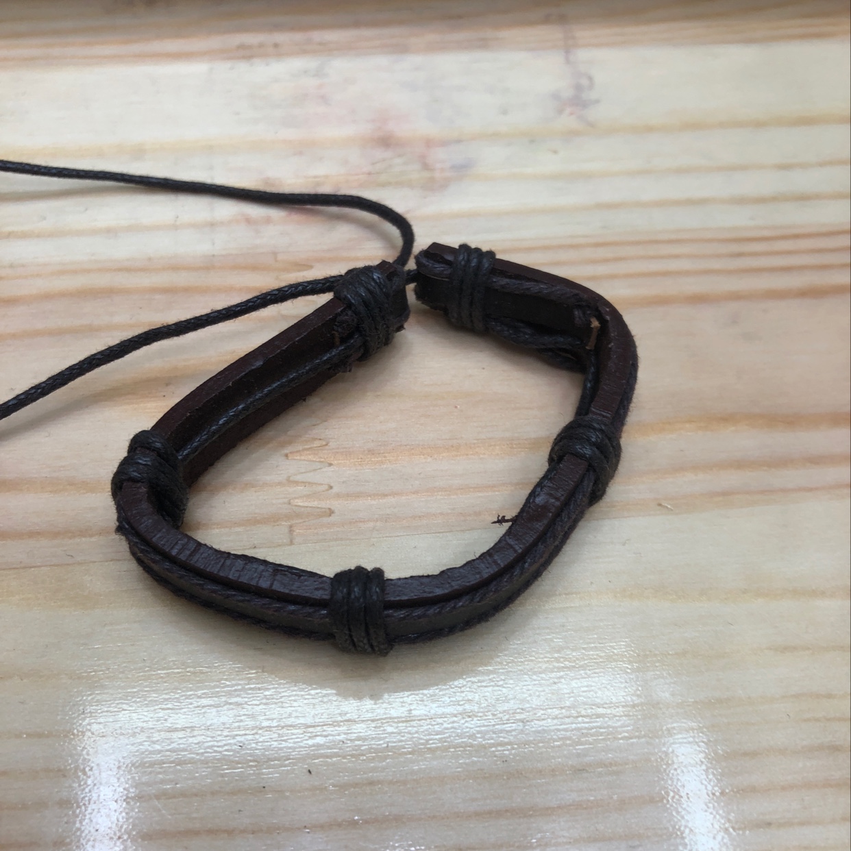 Handmade Cowhide Bracelet details Picture
