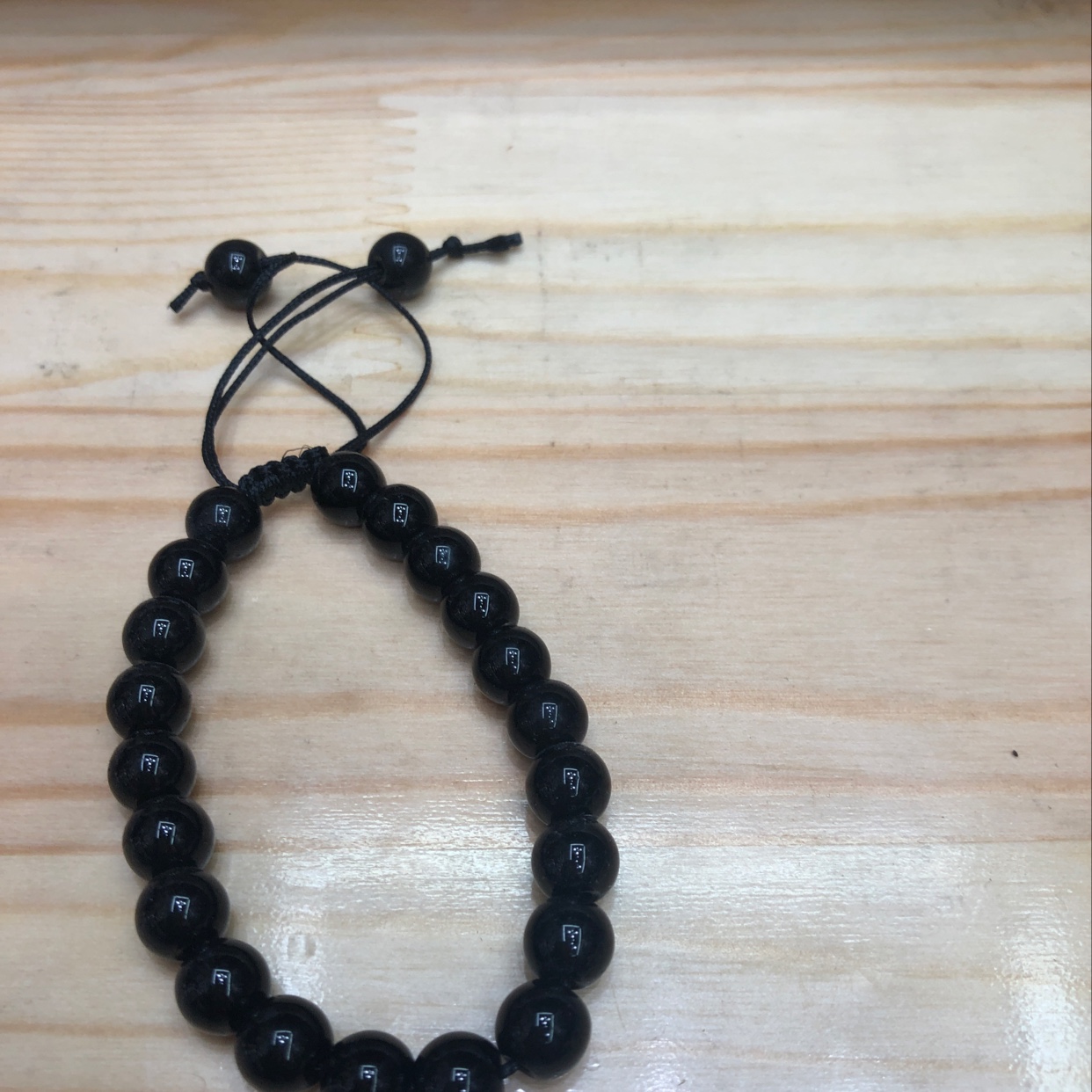 Eight Centimetre Bead Bracelet details Picture