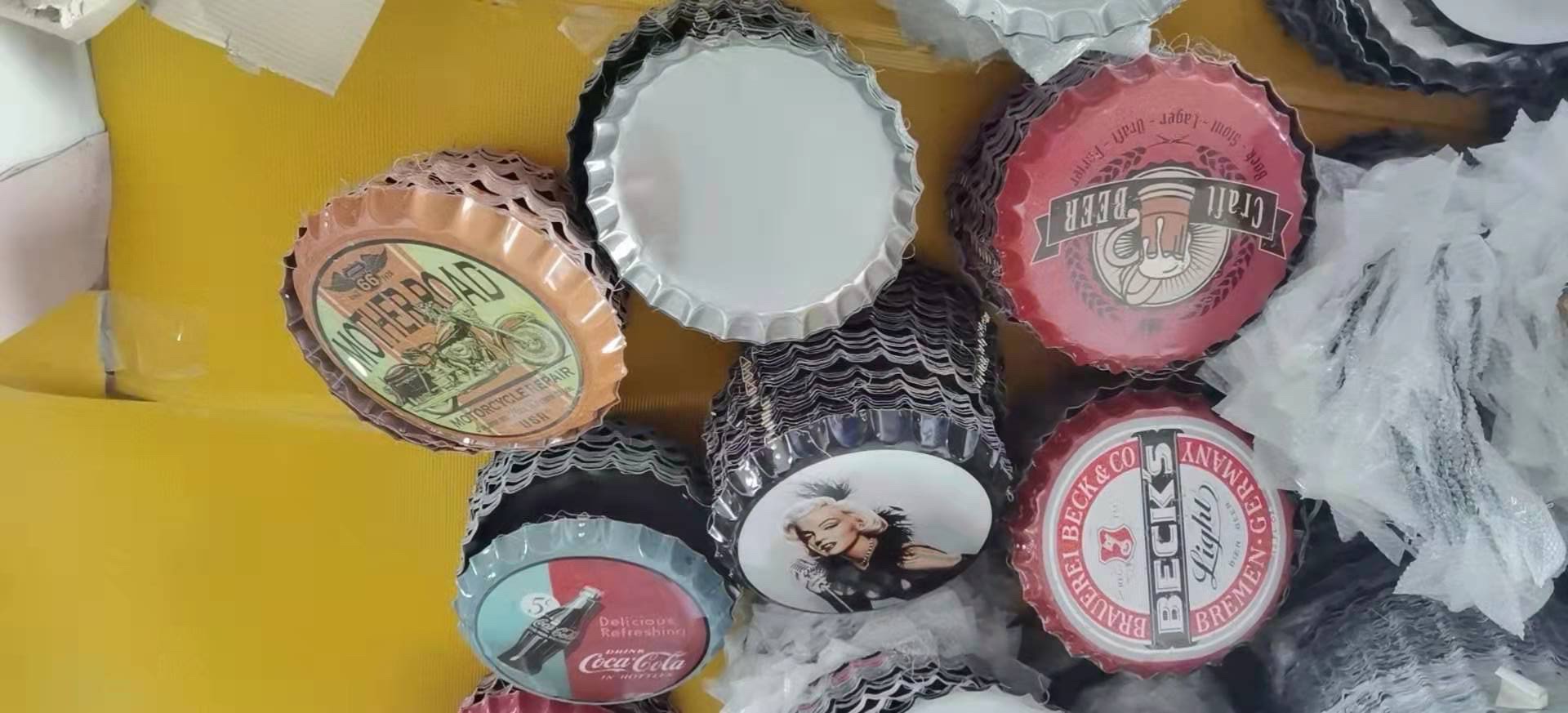 Beer cap details Picture