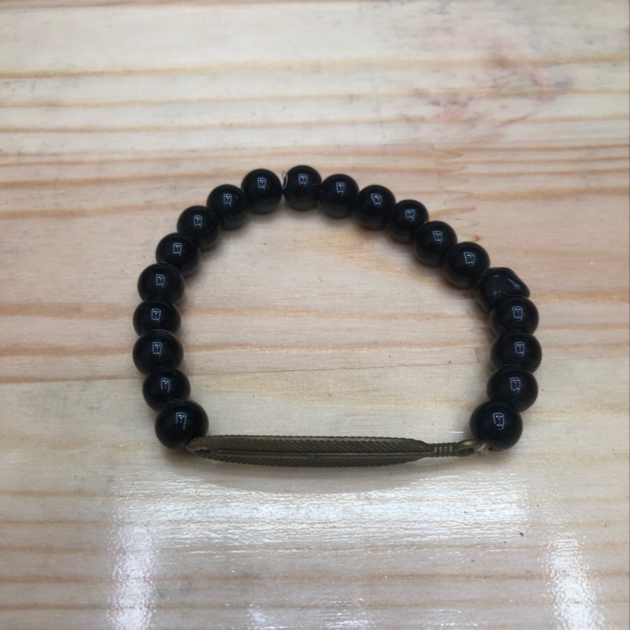 Feather Bracelet full figure