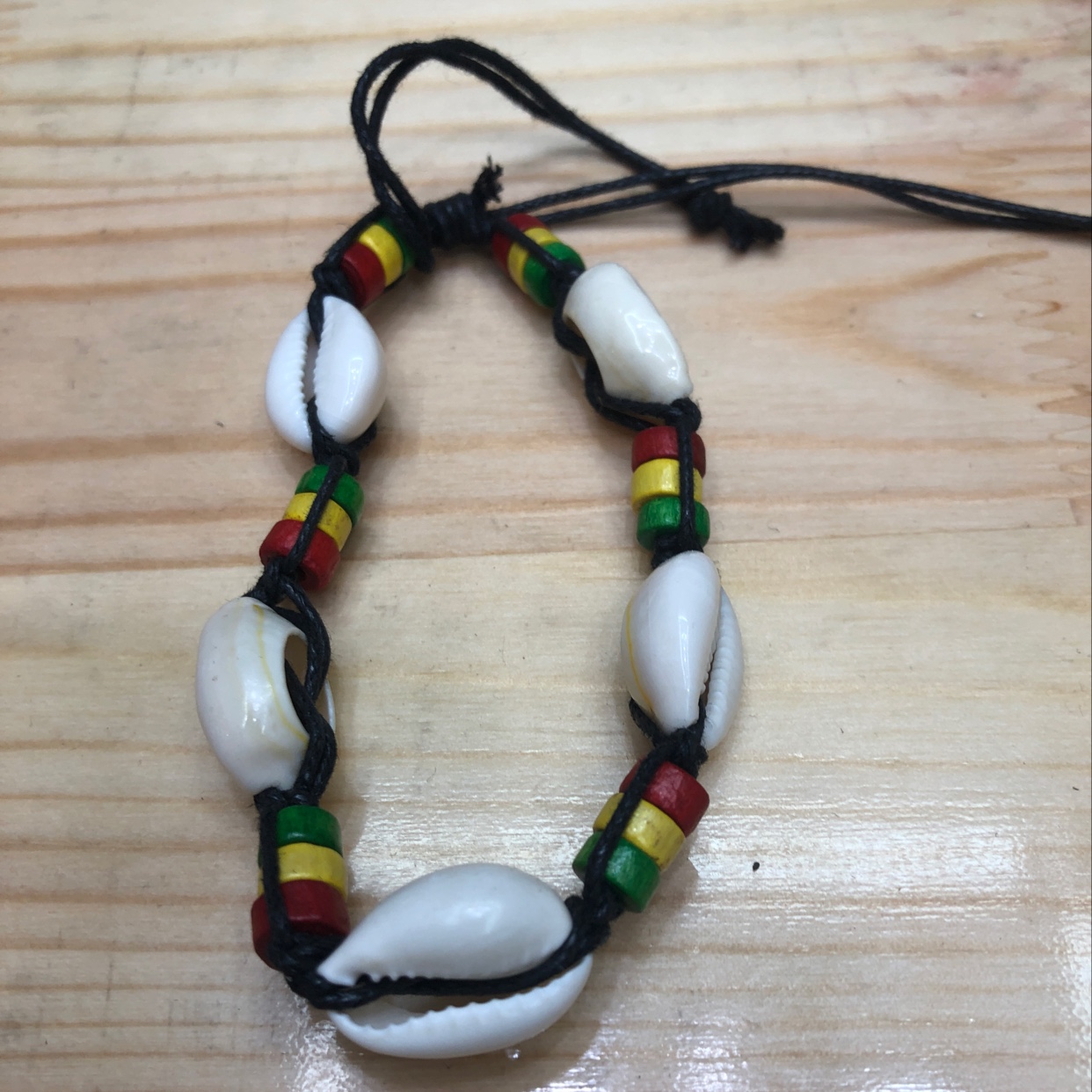 Woven Shell Bracelet details Picture