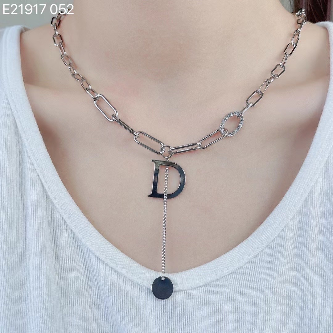 珍珠项链产品图