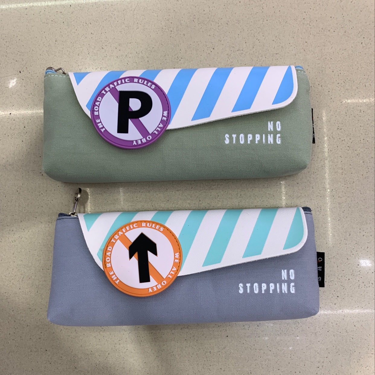 Single-layer pen case traffic sign pen case Y7705 Specification image