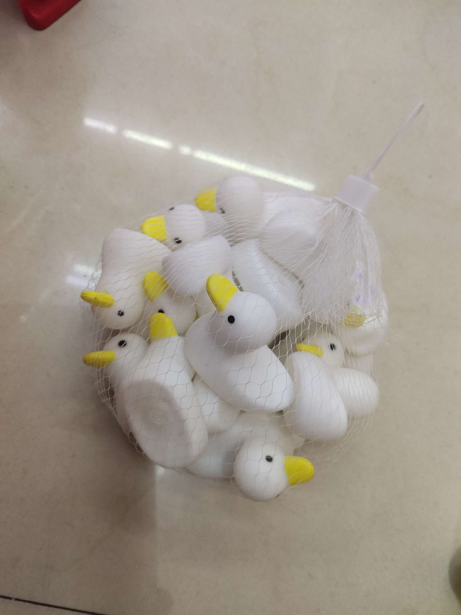 白色长嘴鸭详情图1