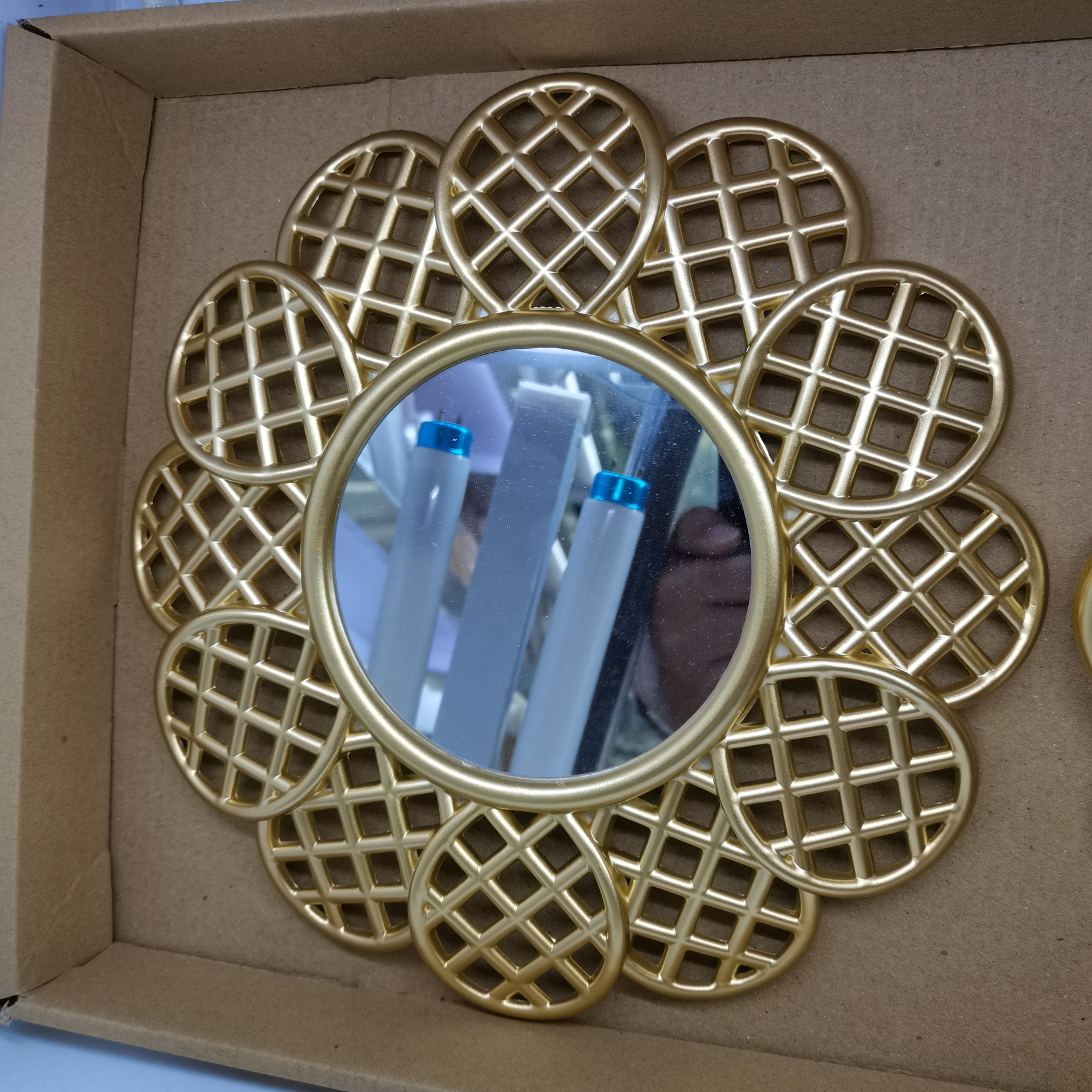 塑料相框挂墙钟表，尺寸可选创意现代宜家相架画框06型明羽