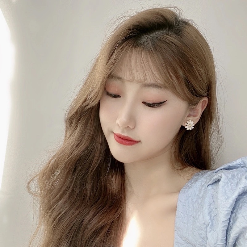 雅思比黛0019飞花如舞铜饰S925耳环女小雏菊耳钉花朵款韩国气质淡水珍珠耳饰详情图2